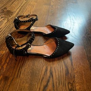 Halogen Black Pointy Toed Flats - Size 6.5
